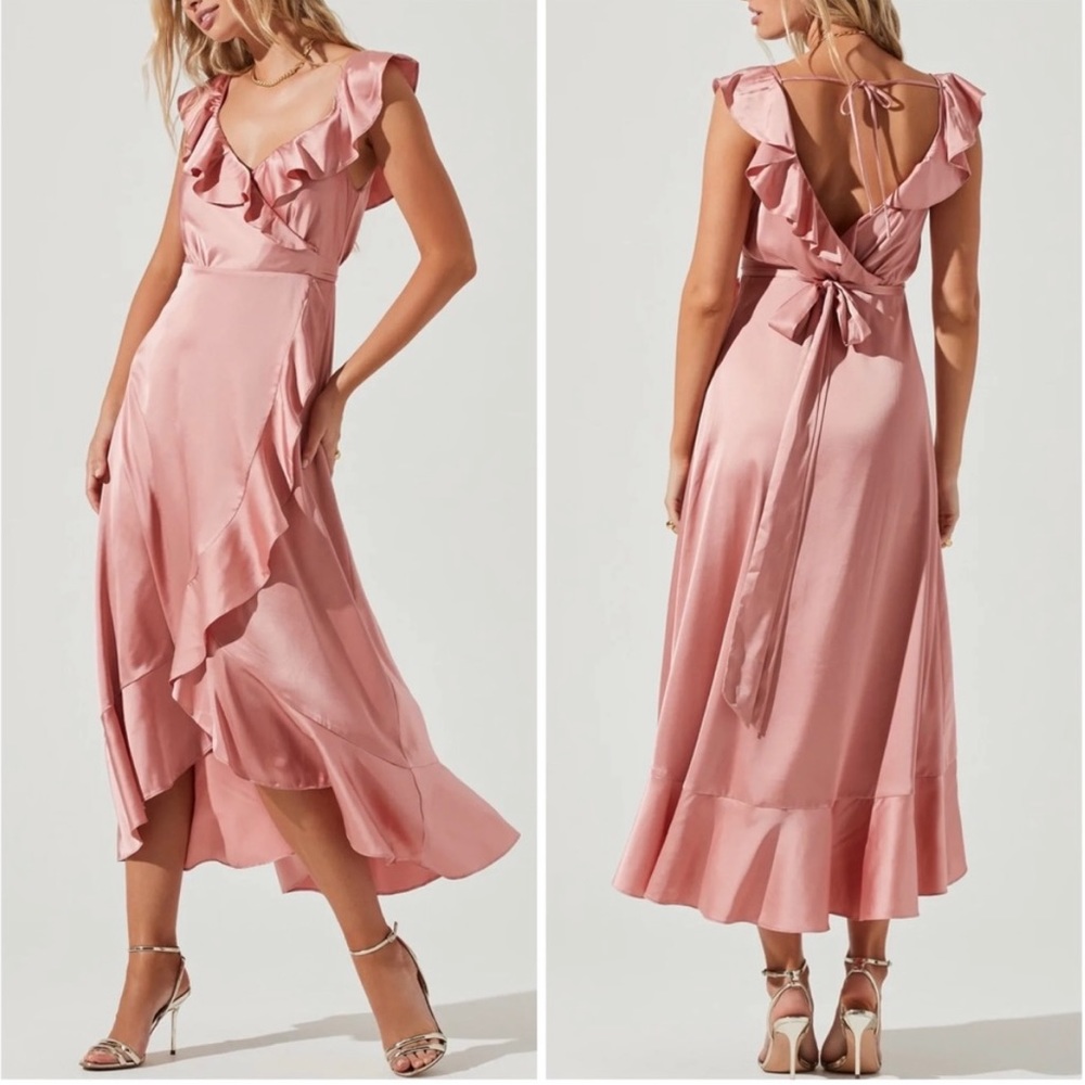 NWT ASTR Wilshire Ruffle Open Back Midi Dress - Rose Pink, M